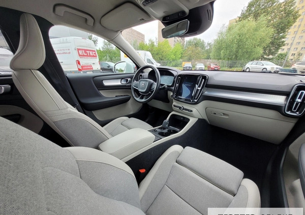 Volvo XC 40 cena 144777 przebieg: 87800, rok produkcji 2020 z Czarne małe 596